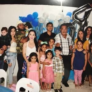 Meet your Posher, Omar